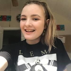 Meet your Posher, Bella